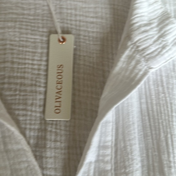 NWT olivaceous White romper with cut out back - Picture 4 of 4